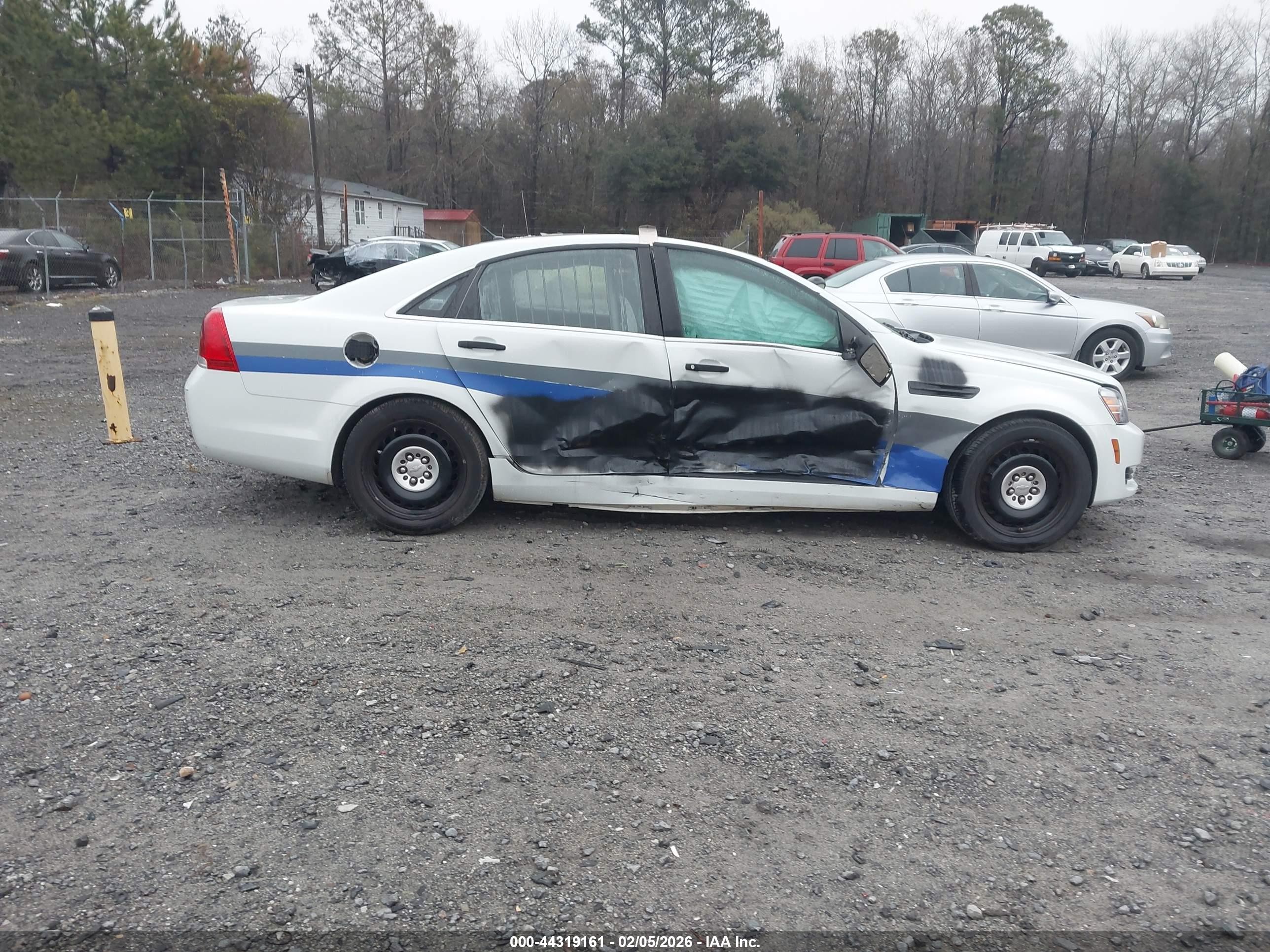 2015 Chevrolet Caprice Police White vin: 6G3NS5U39FL140625