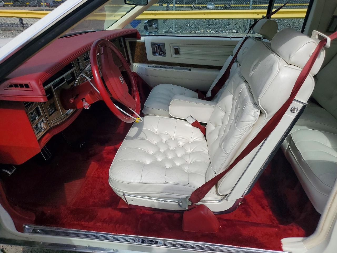 1979 Cadillac Eldorado Cream vin: 6L57B9E635874