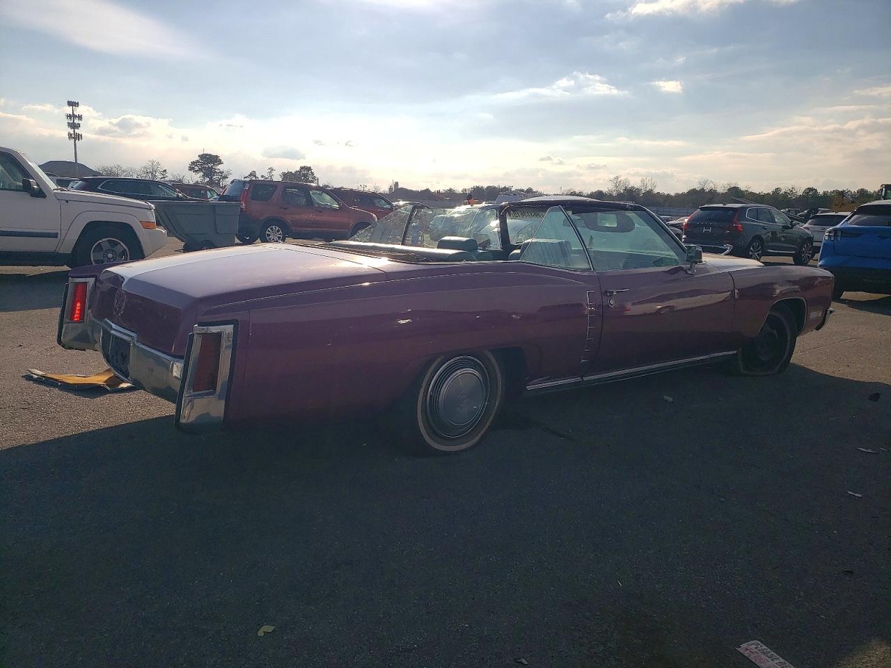 1972 Cadillac Eldorado Purple vin: 6L67S2Q429346