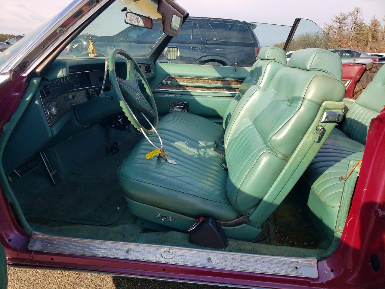 1972 Cadillac Eldorado Purple vin: 6L67S2Q429346
