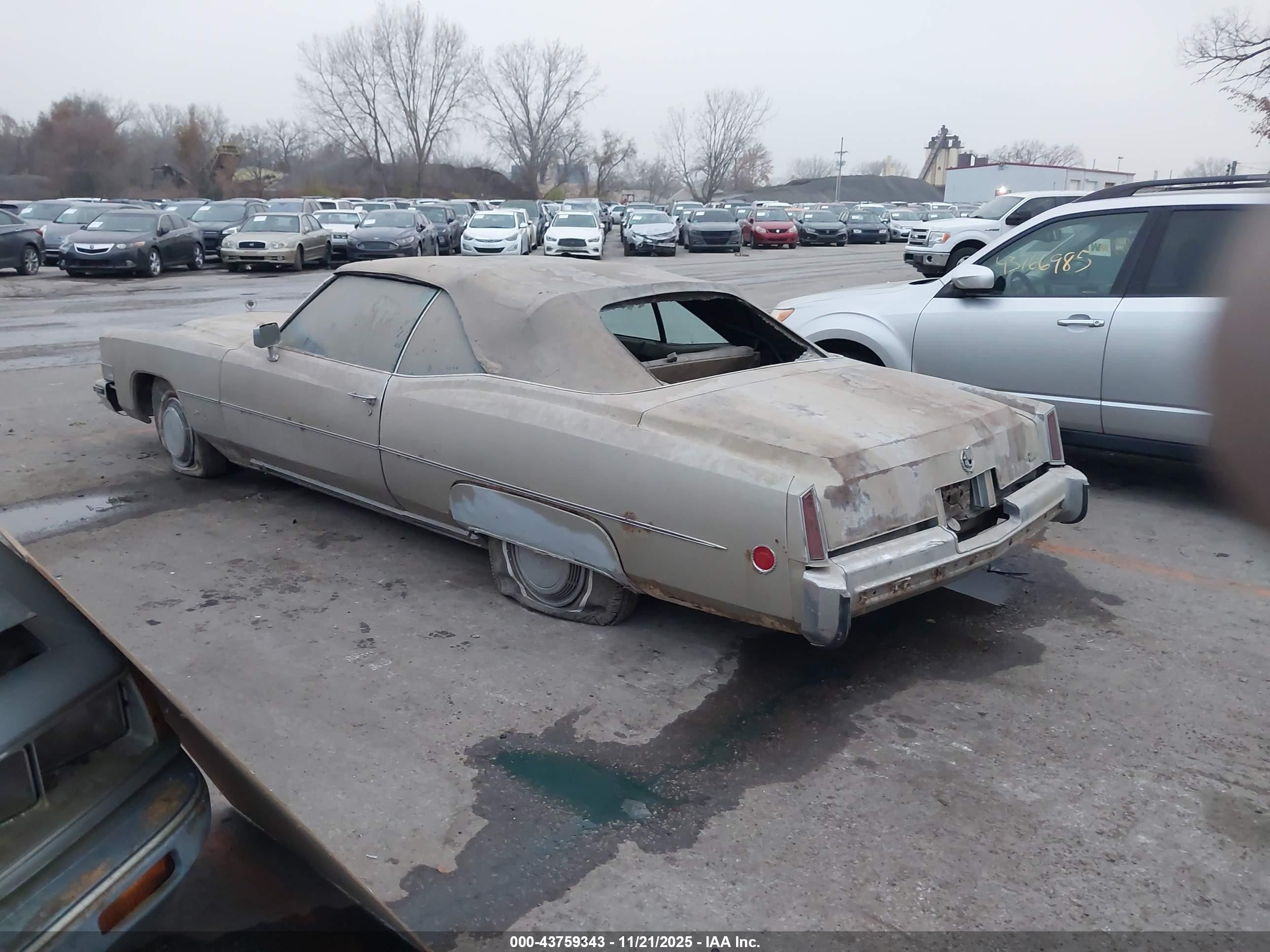 1973 Cadillac Eldorado   Бежевый vin: 6L67S3Q410528    
