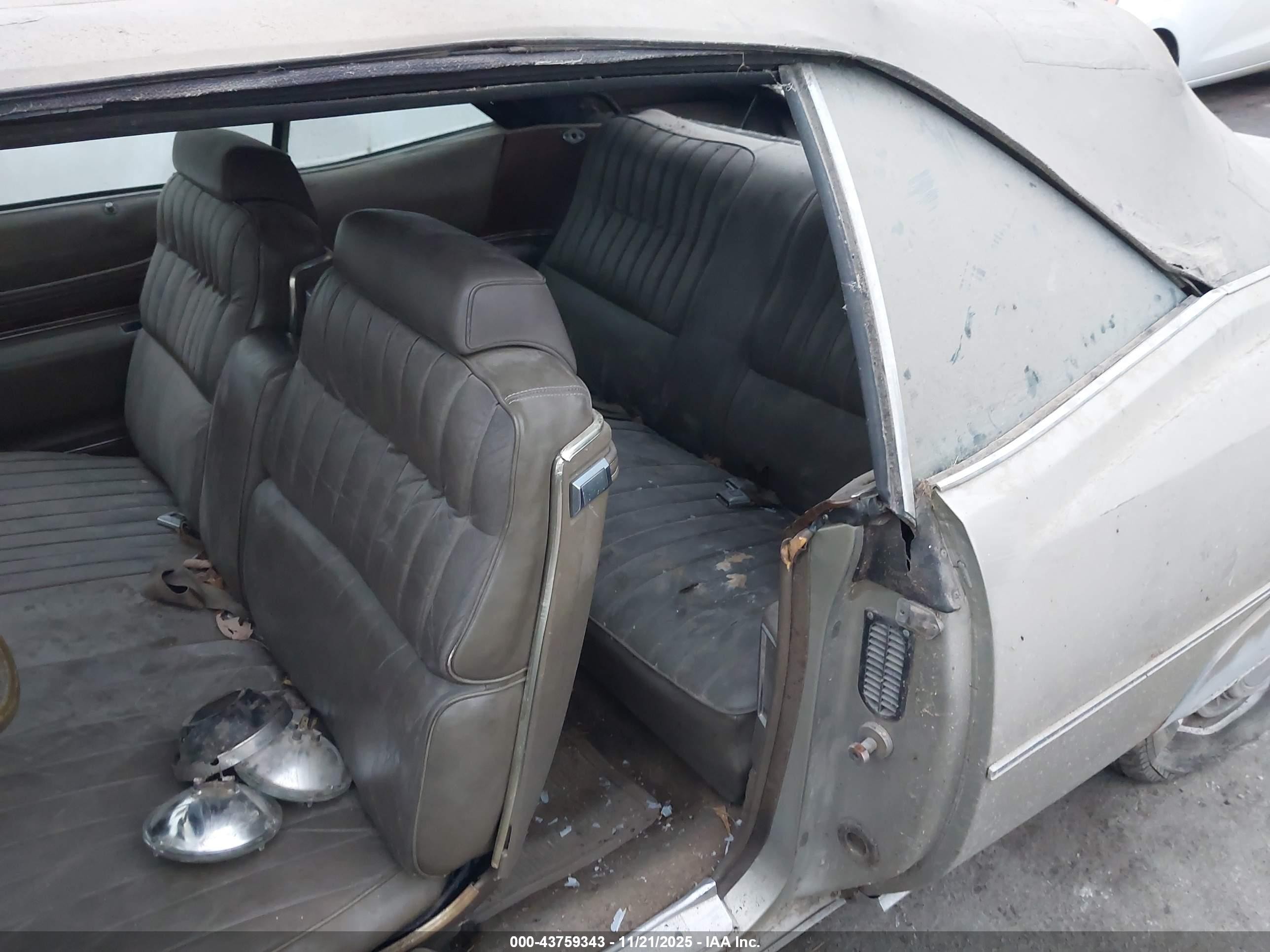 1973 Cadillac Eldorado   Бежевый vin: 6L67S3Q410528    