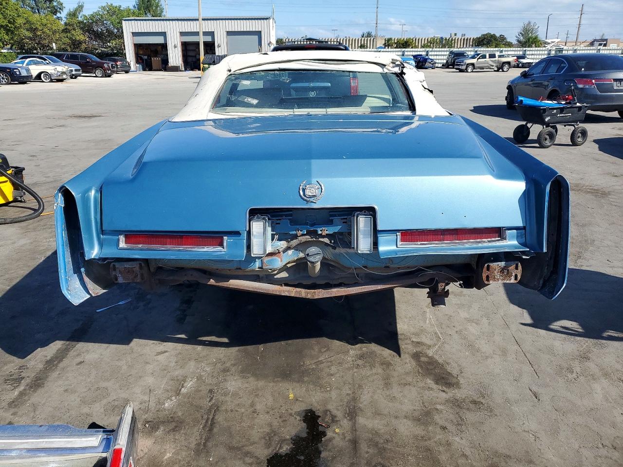 1976 Cadillac Eldorado Blue vin: 6L67S6Q139616