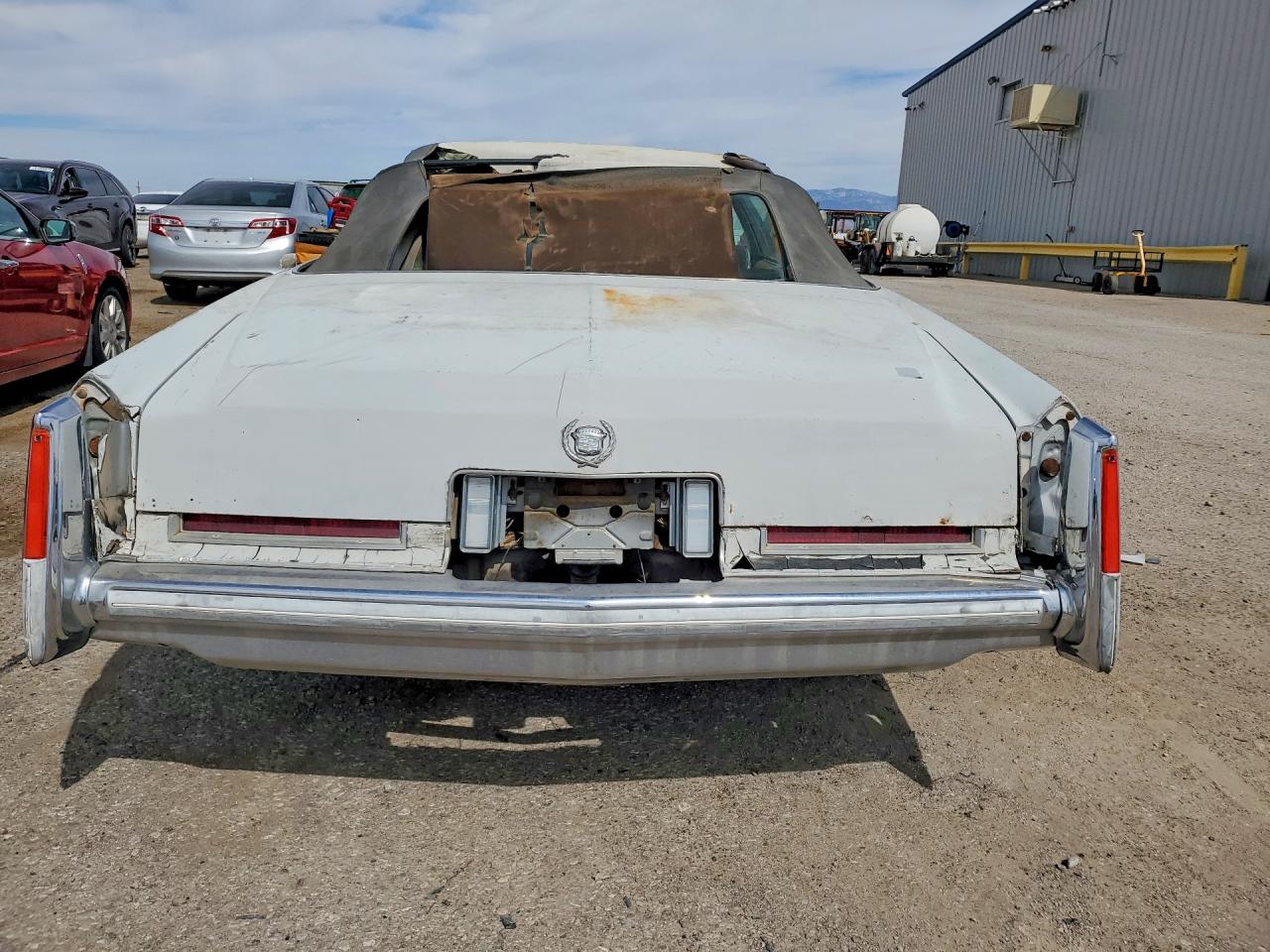 1976 Cadillac Eldorado Silver vin: 6L67S6Q248976