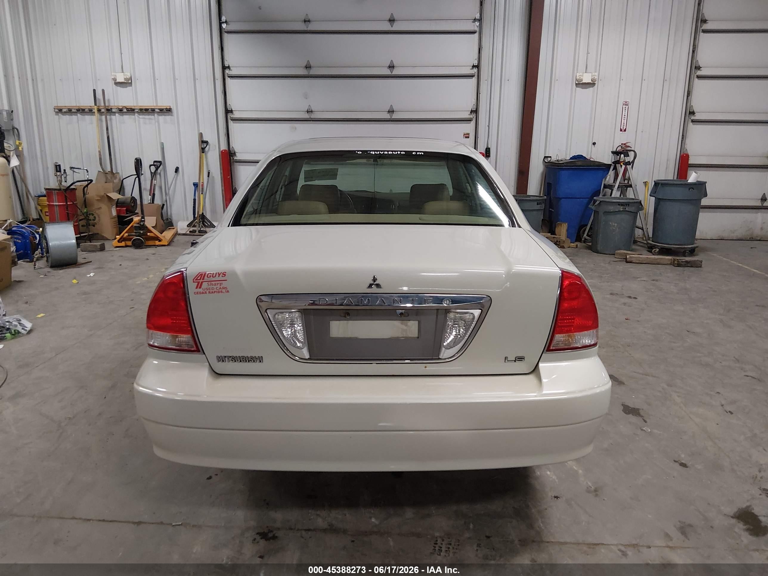 2002 Mitsubishi Diamante Ls White vin: 6MMAP67P72T020582