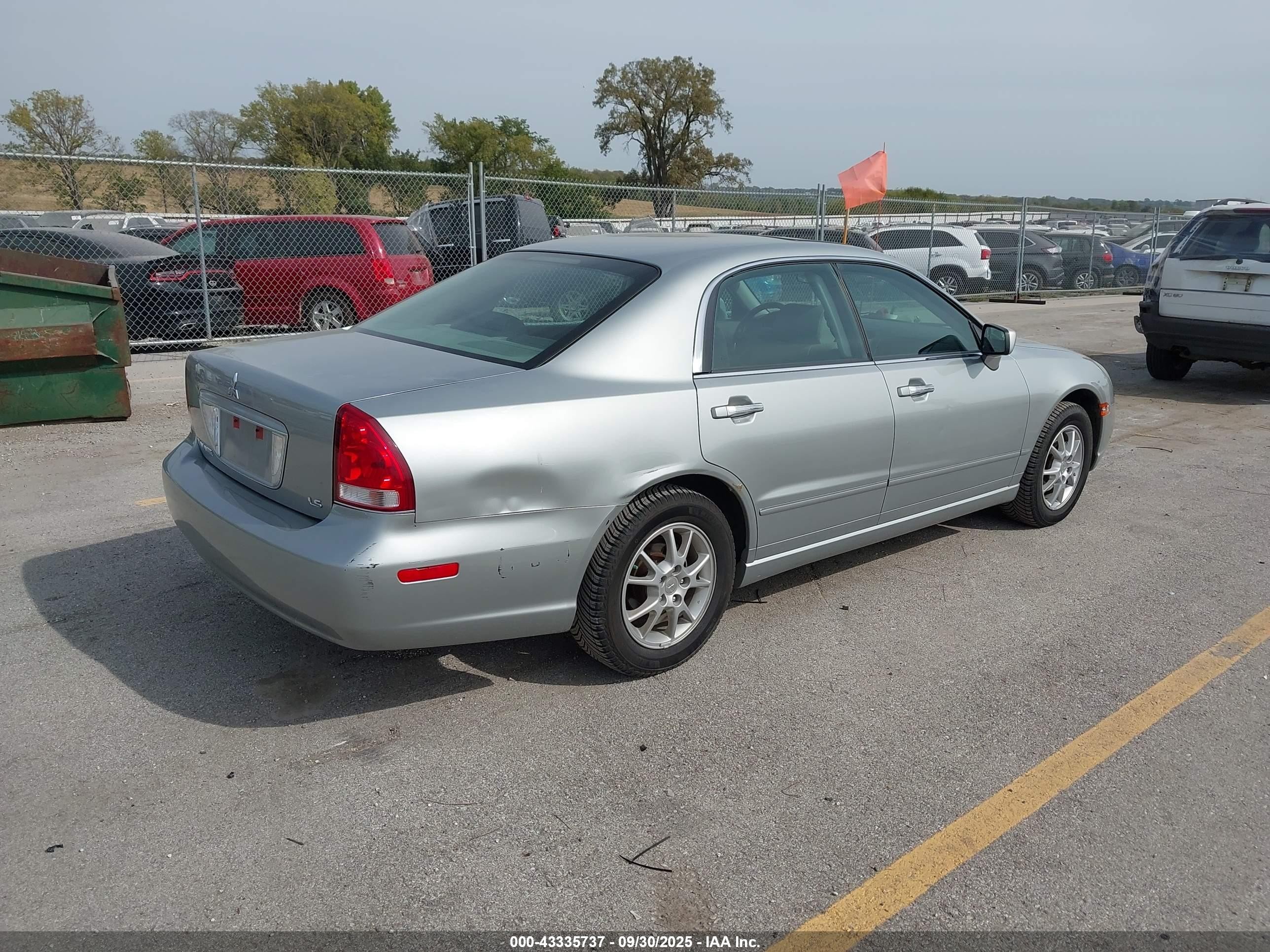 2004 Mitsubishi Diamante Ls Silver vin: 6MMAP67P84T007083