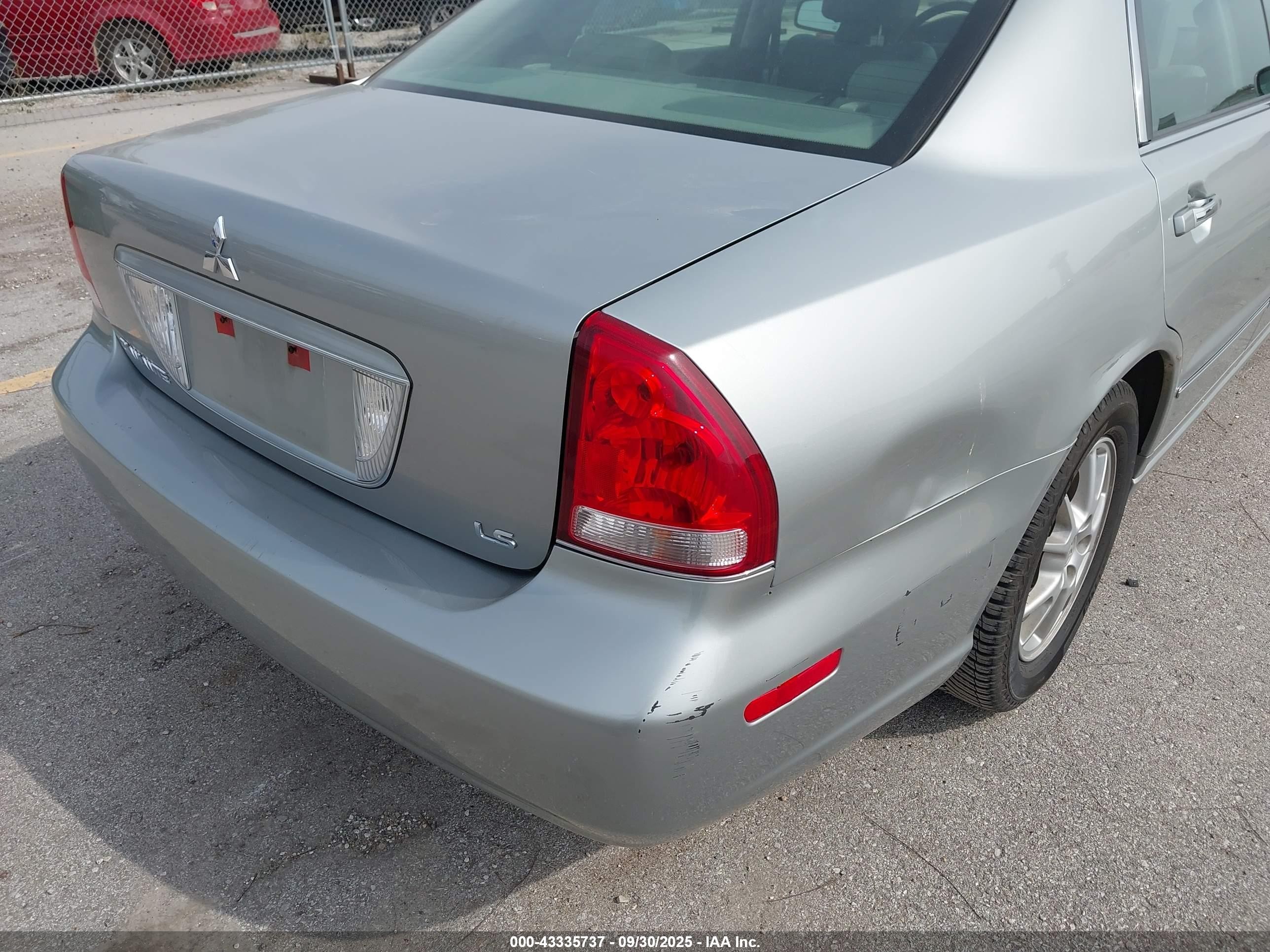 2004 Mitsubishi Diamante Ls Silver vin: 6MMAP67P84T007083