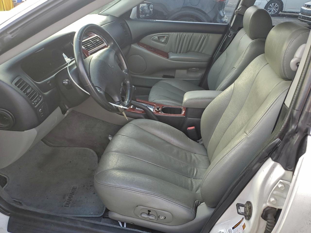 2004 Mitsubishi Diamante Ls White vin: 6MMAP67PX4T000927