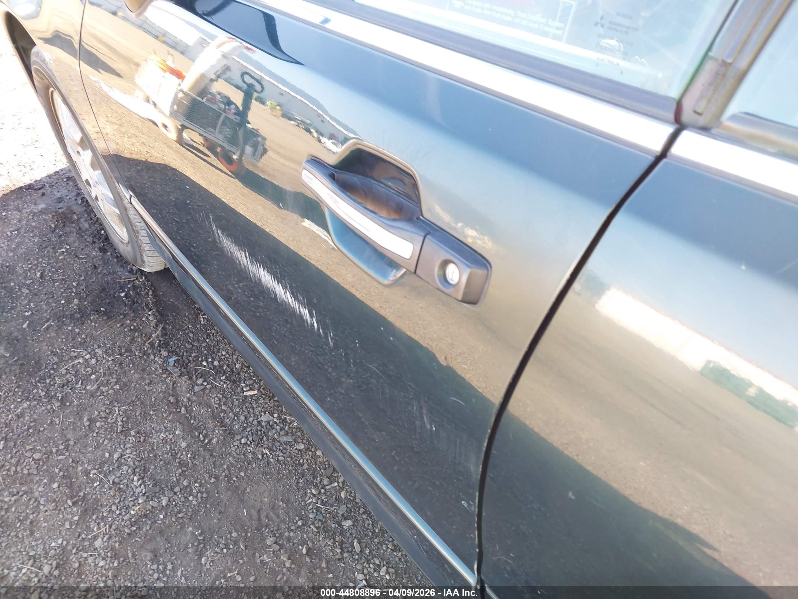 2000 Mitsubishi Diamante Ls Зеленый vin: 6MMAP67PXYT007866