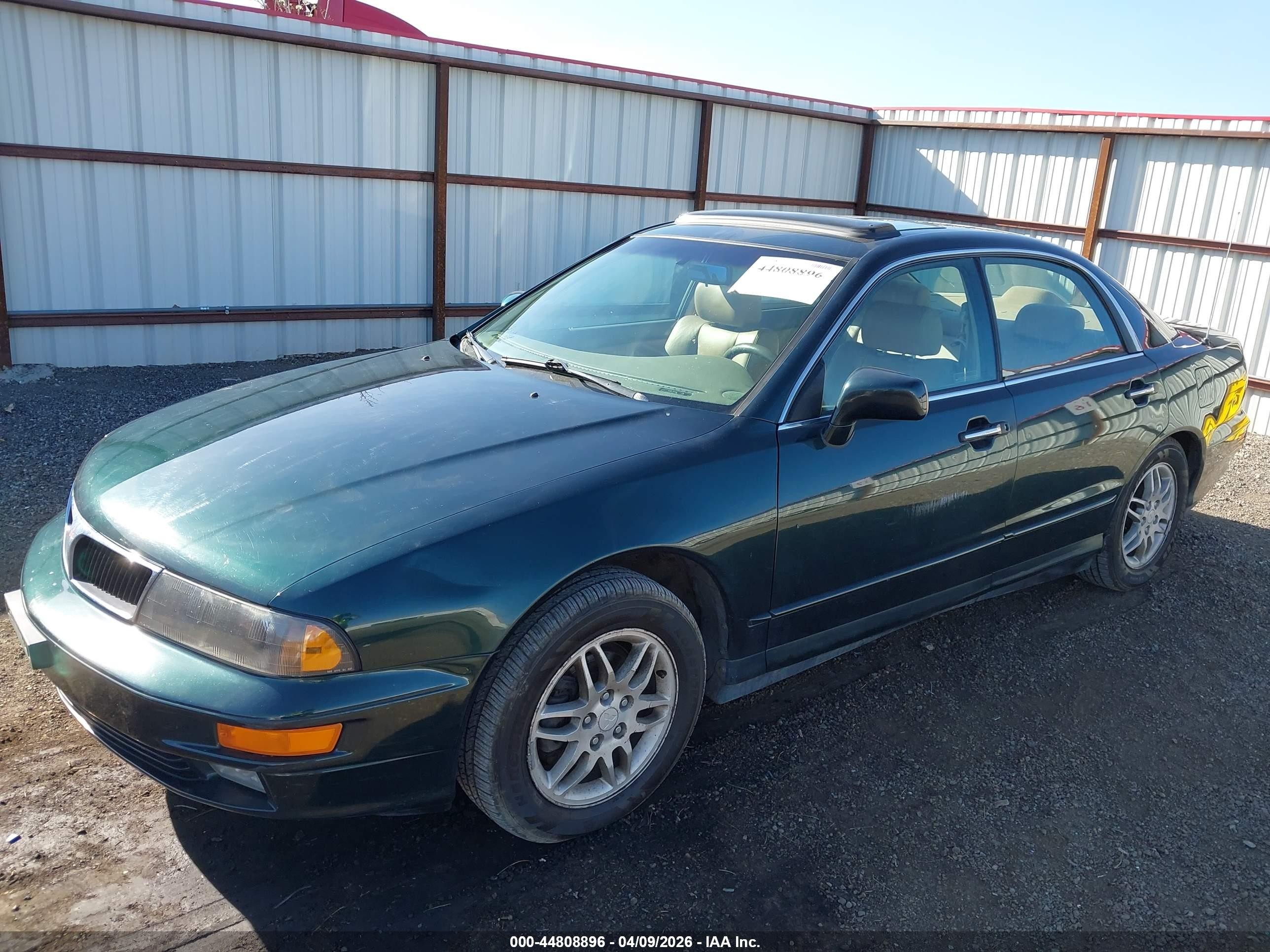 2000 Mitsubishi Diamante Ls Зеленый vin: 6MMAP67PXYT007866