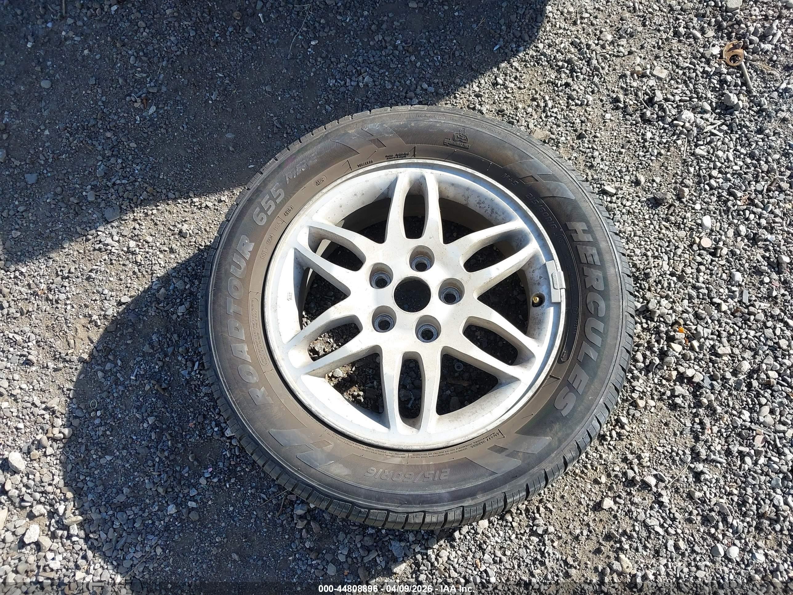 2000 Mitsubishi Diamante Ls Зеленый vin: 6MMAP67PXYT007866