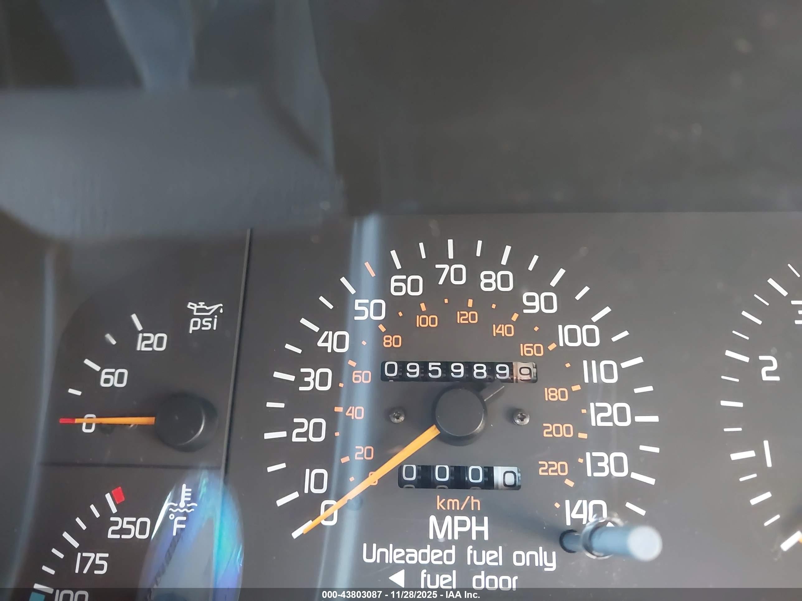 1991 Mercury Capri   Красный vin: 6MPCT01Z1M8621040