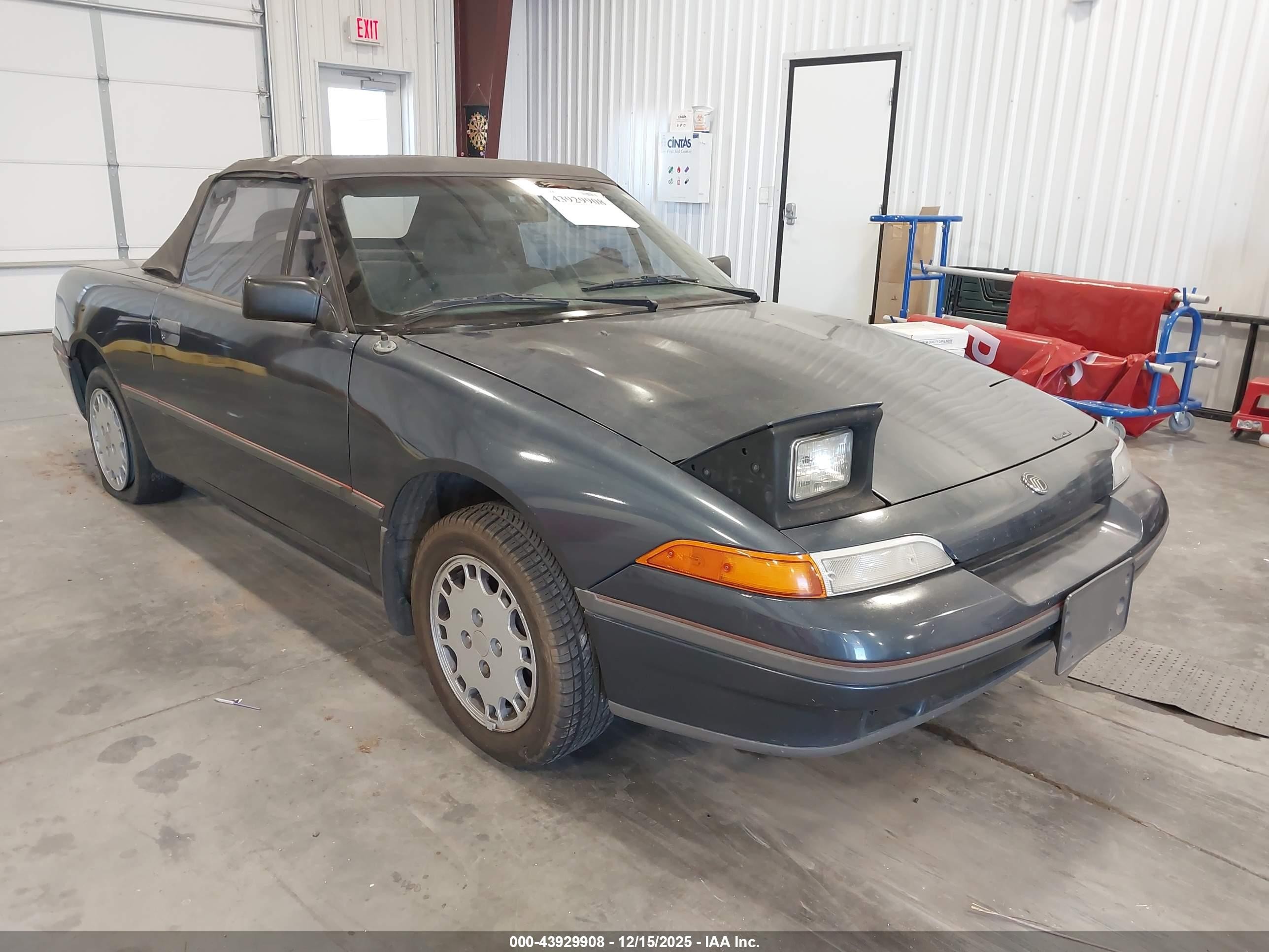 1991 Mercury Capri   Dark Blue vin: 6MPCT01Z5M8630968