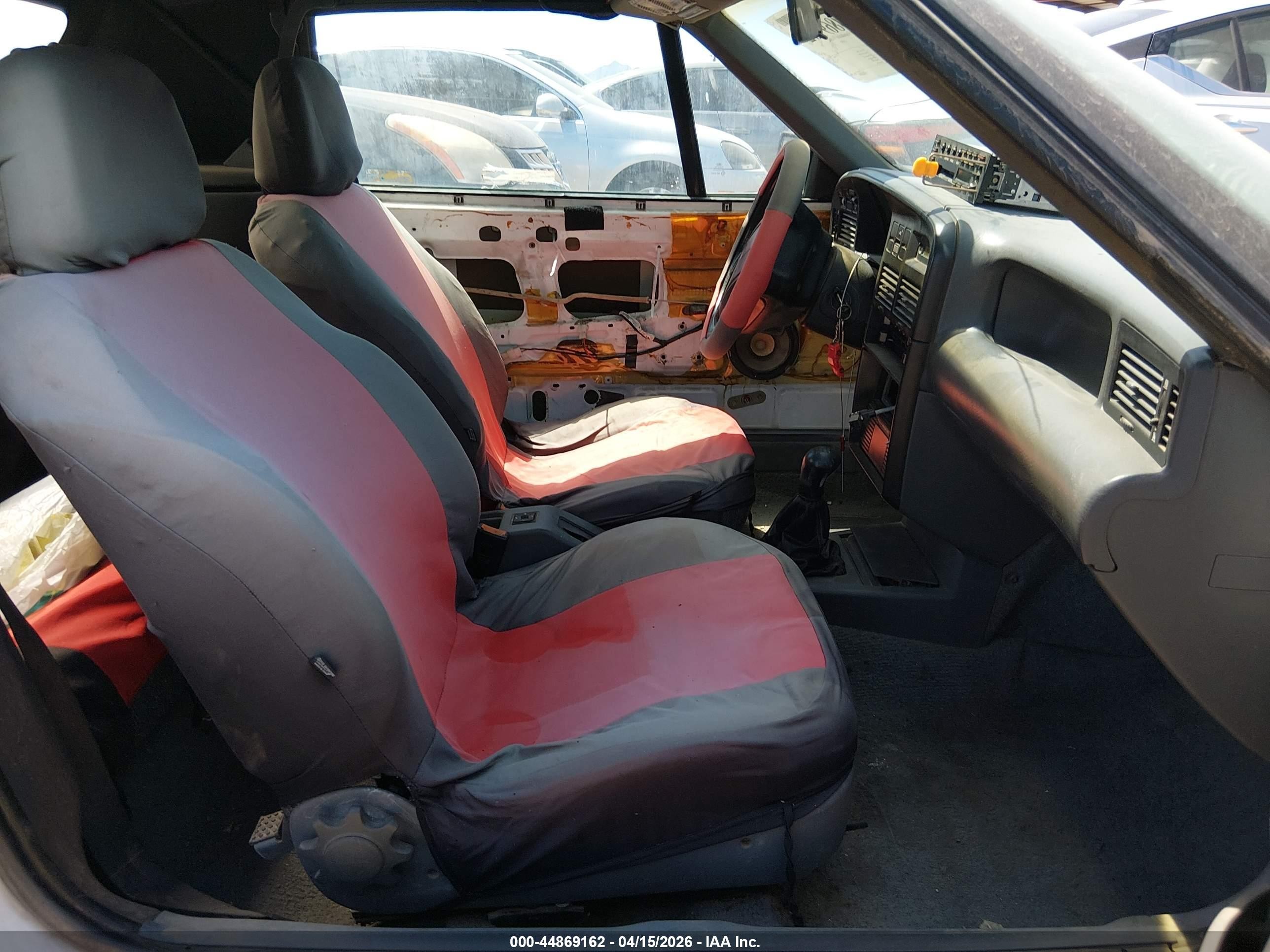 1991 Mercury Capri Xr2 White vin: 6MPCT0364M8634318