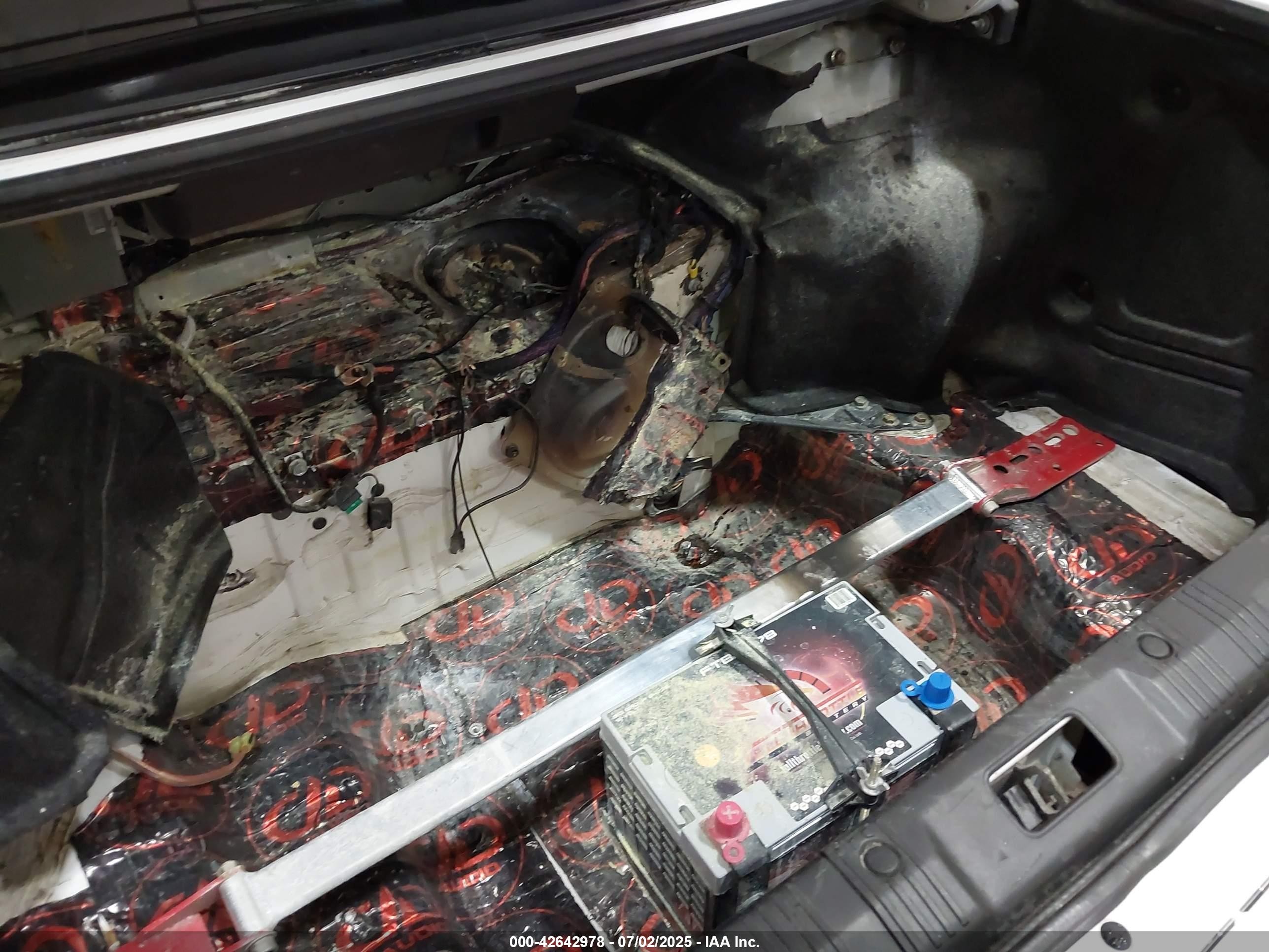1998 Niss Skyline   White vin: 6U90000ER34012788