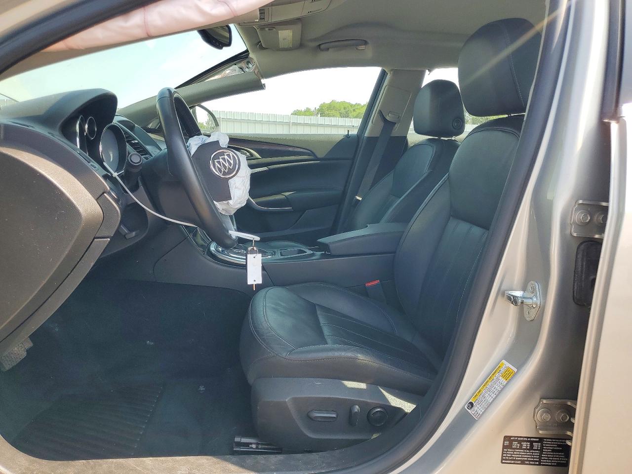 2011 Buick Regal Cxl Серебряный vin: W04GN5EC9B1124422