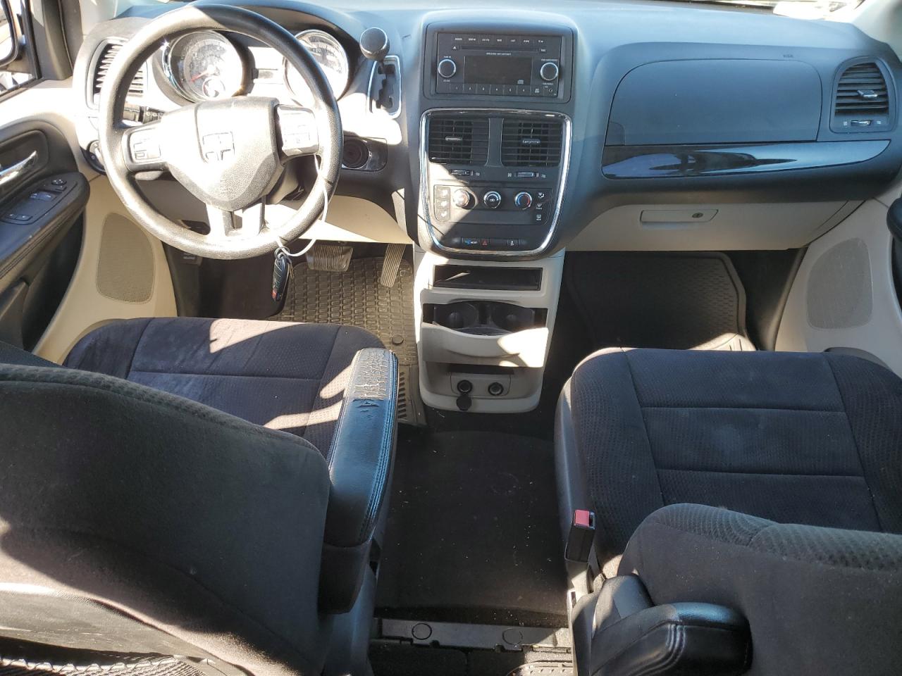 2014 Dodge Grand Caravan Se Silver vin: 2C4RDGBG5ER103734