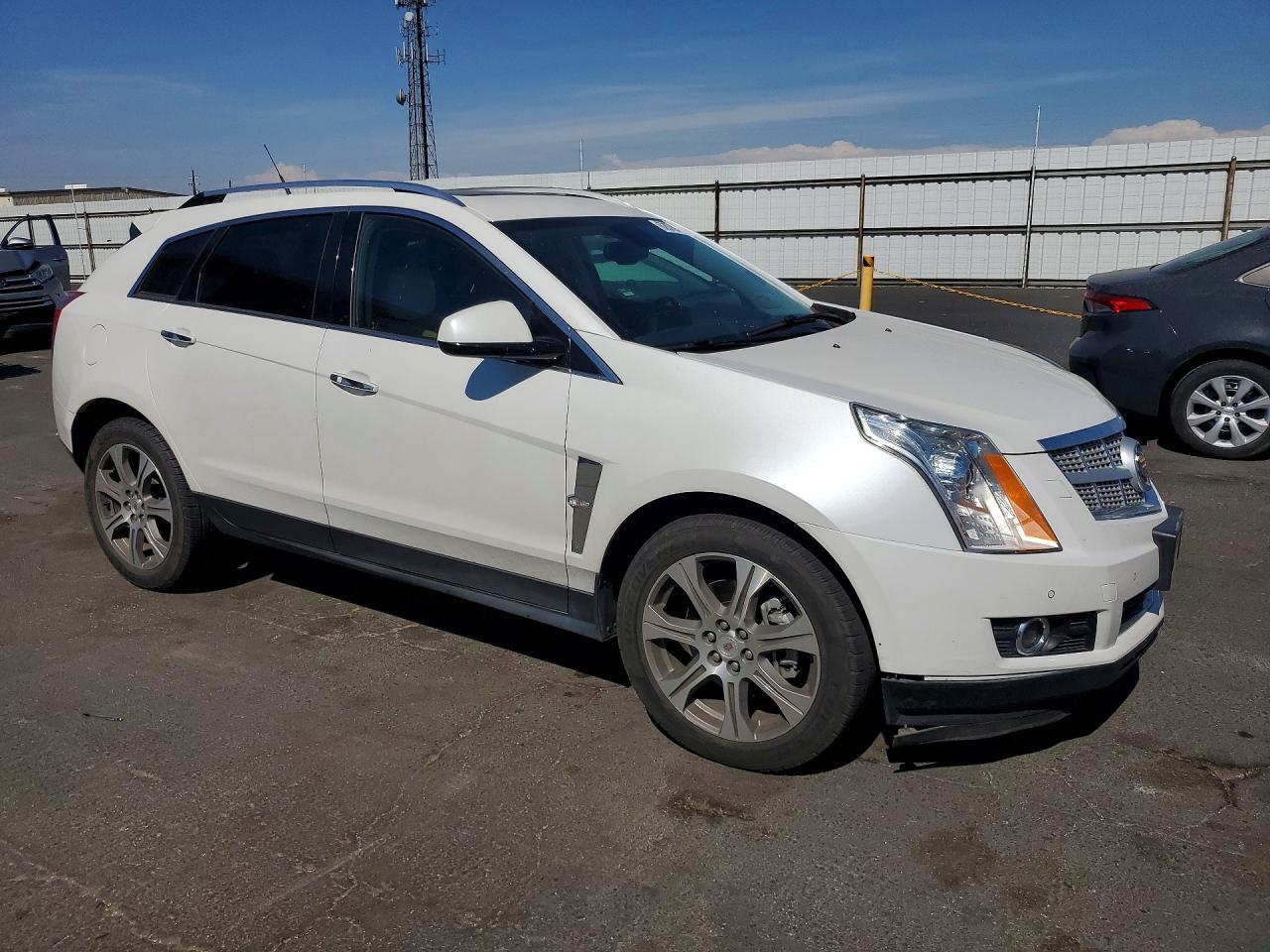 2012 Cadillac Srx Premium Collection White vin: 3GYFNCE37CS622134