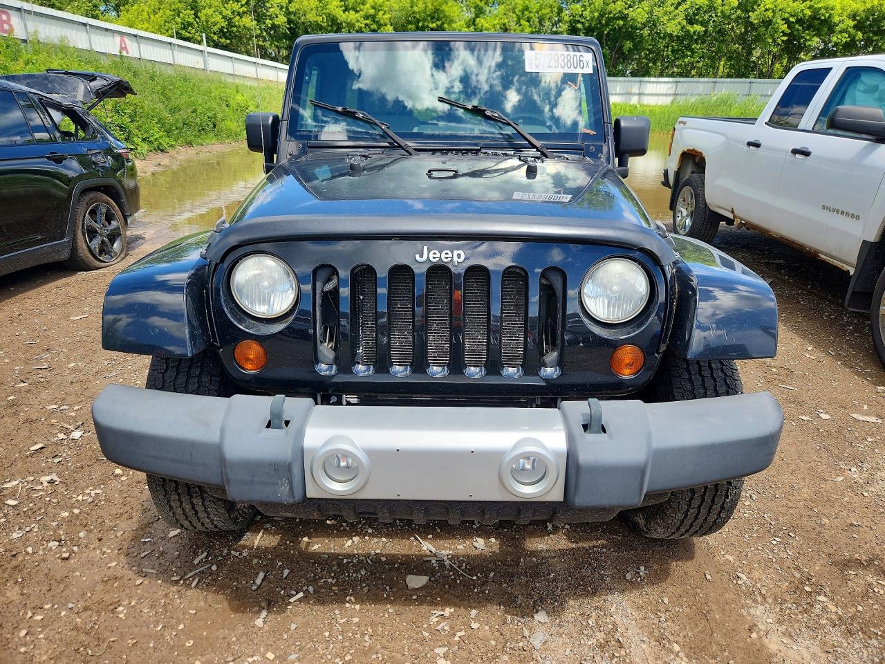 2010 Jeep Wrangler Unlimited Sahara Black vin: 1J4BA5H18AL205639