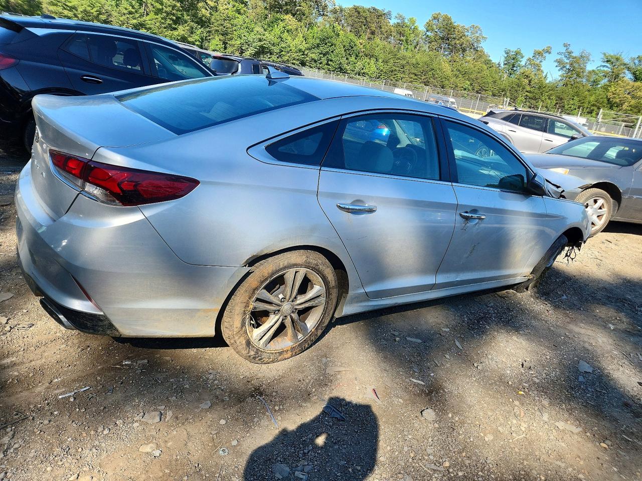 2018 Hyundai Sonata Sel Silver vin: 5NPE34AF2JH618741
