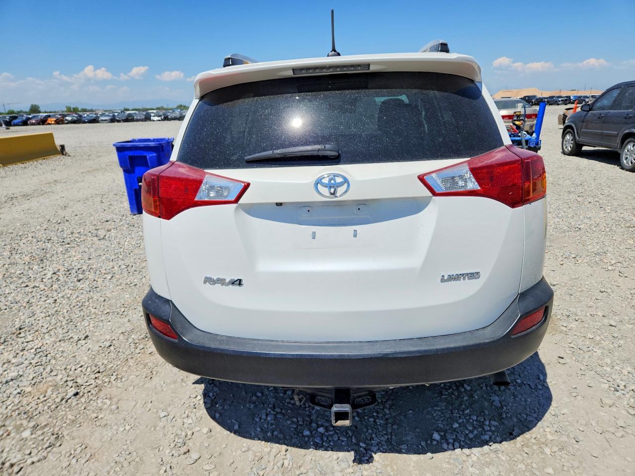 2015 Toyota Rav4 Limited White vin: 2T3DFREV8FW367886