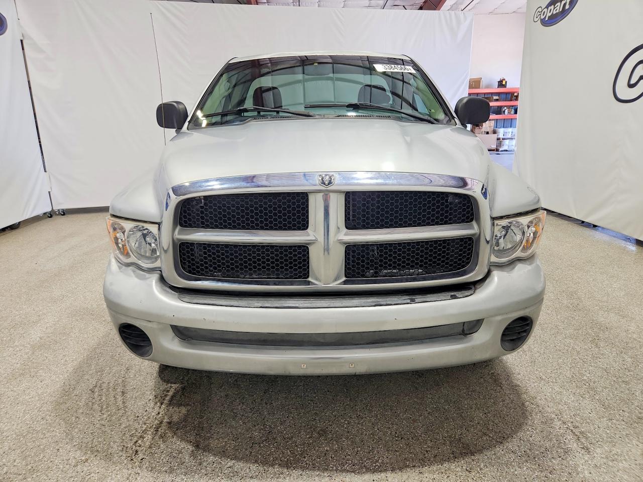 2004 Dodge Ram 1500 St Silver vin: 1D7HU16DX4J191777