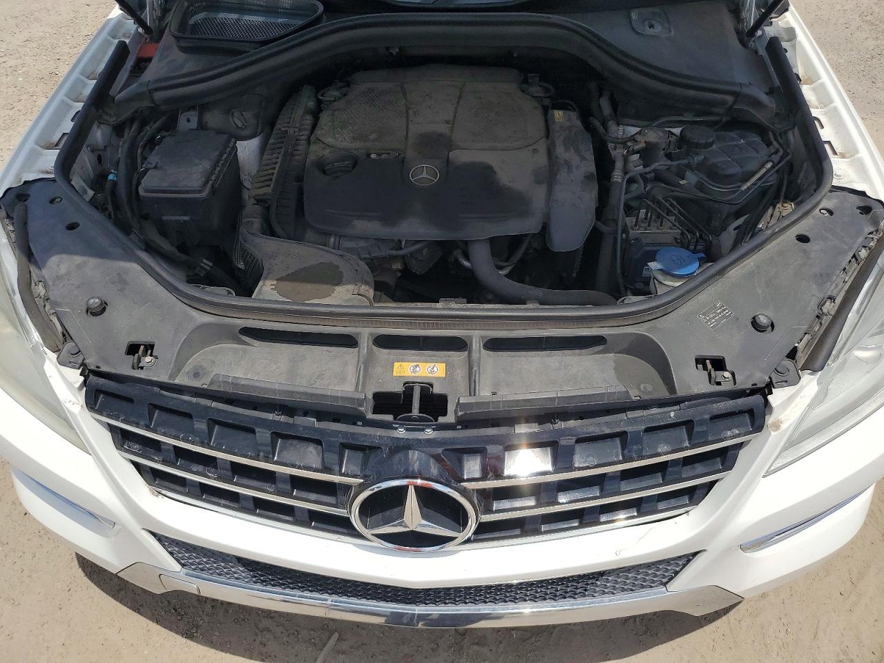 2014 Mercedes-benz Ml 350 White vin: 4JGDA5JB5EA288624