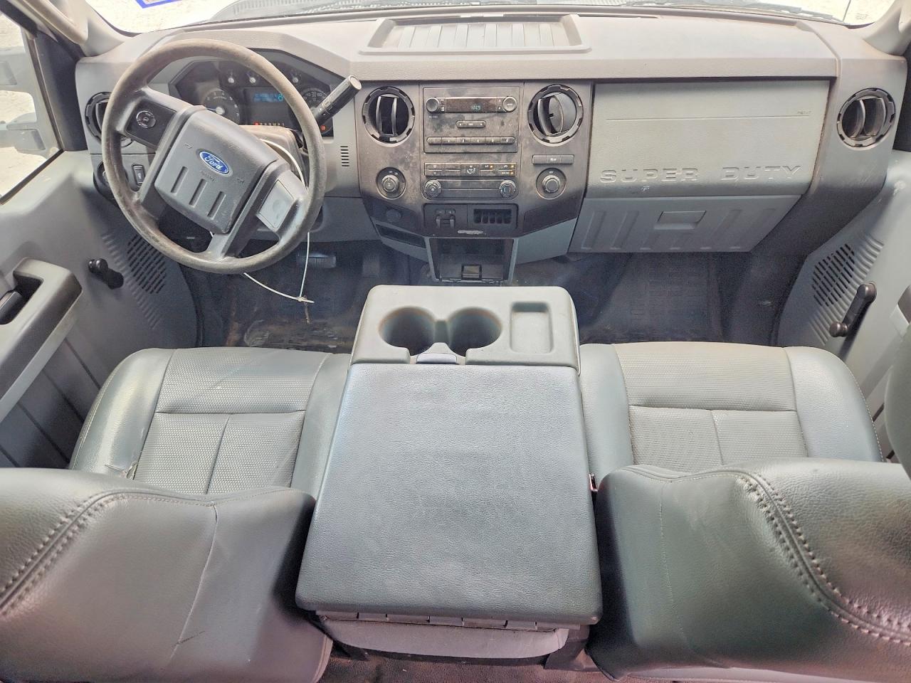 2011 Ford F250 Super Duty White vin: 1FT7W2A67BEC61787