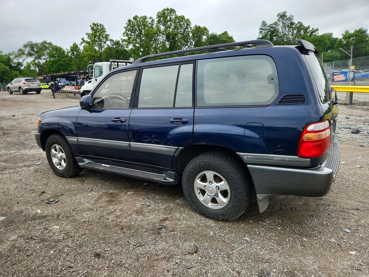 2002 Toyota Land Cruiser Base Blue vin: JTEHT05J922026742