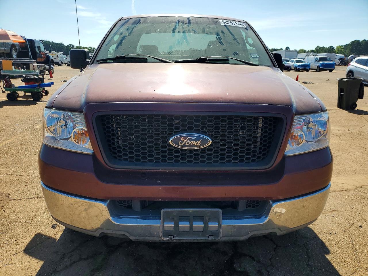 2004 Ford F150 Темно-бордовый vin: 1FTRX12W34NA71552