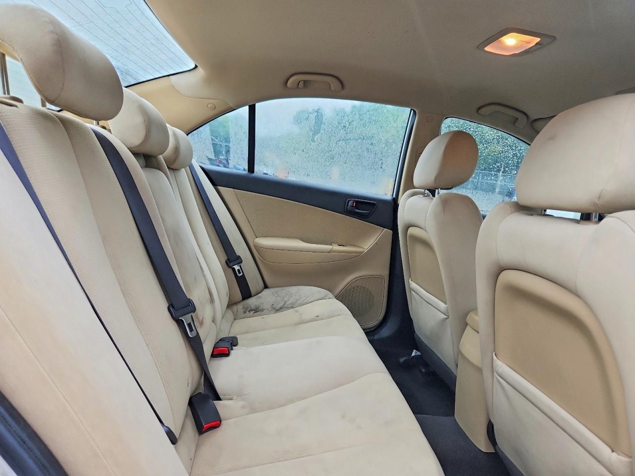 2009 Hyundai Sonata Gls White vin: 5NPET46C39H530565