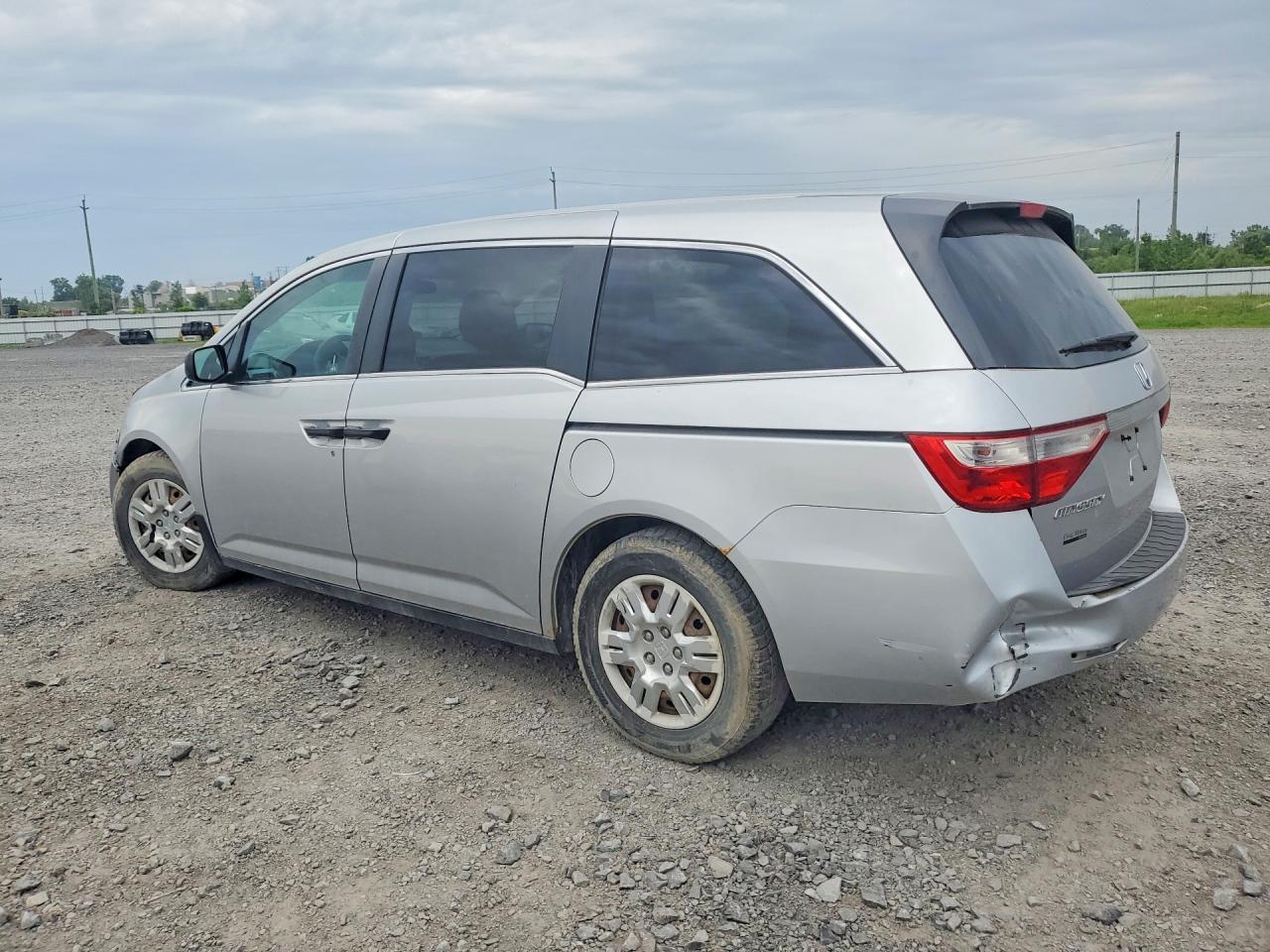 2011 Honda Odyssey Lx Silver vin: 5FNRL5H27BB508763