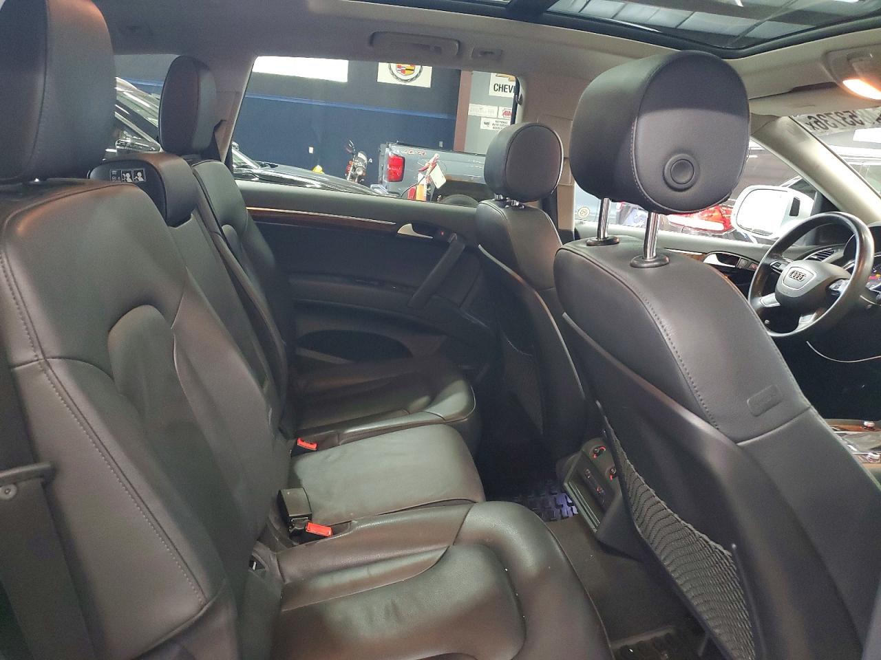 2015 Audi Q7 Premium Plus Silver vin: WA1LGAFE3FD000913