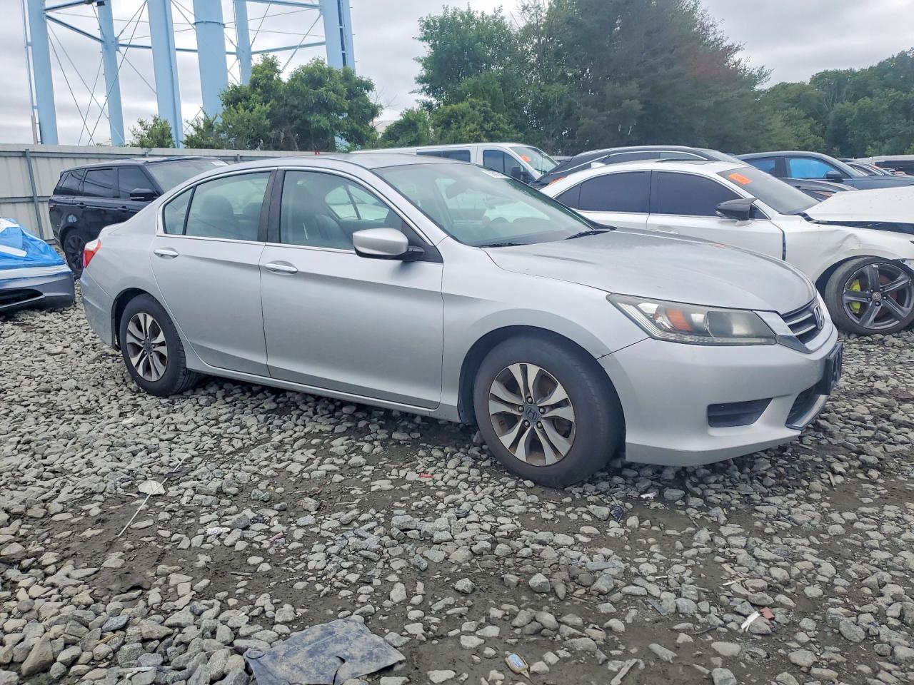 2013 Honda Accord Lx Silver vin: 1HGCR2F36DA075898