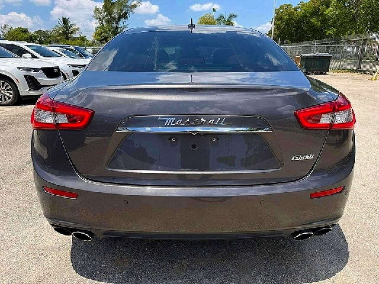 2015 Maserati Ghibli Gray vin: ZAM57XSA9F1134858