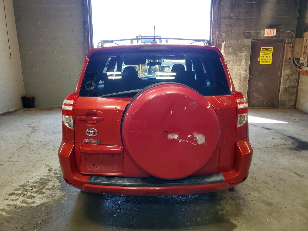 2011 Toyota Rav4 Base Красный vin: 2T3ZF4DV7BW065171