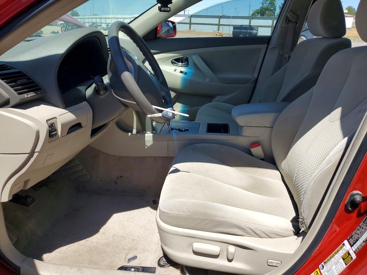 2009 Toyota Camry Le Красный vin: 4T1BE46K99U395954