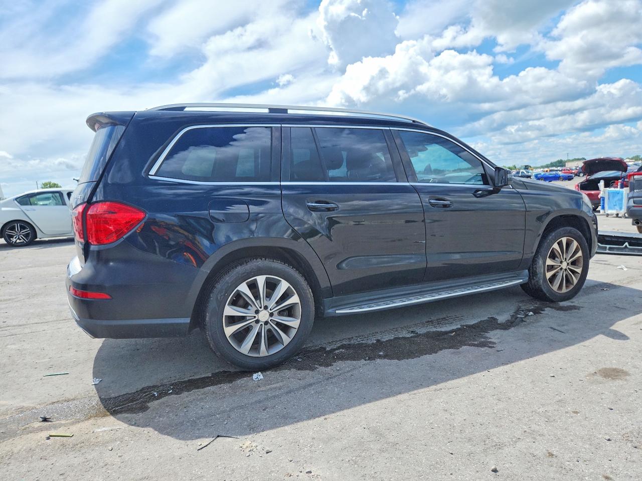 2013 Mercedes-benz Gl 450 4matic Черный vin: 4JGDF7CE9DA254334