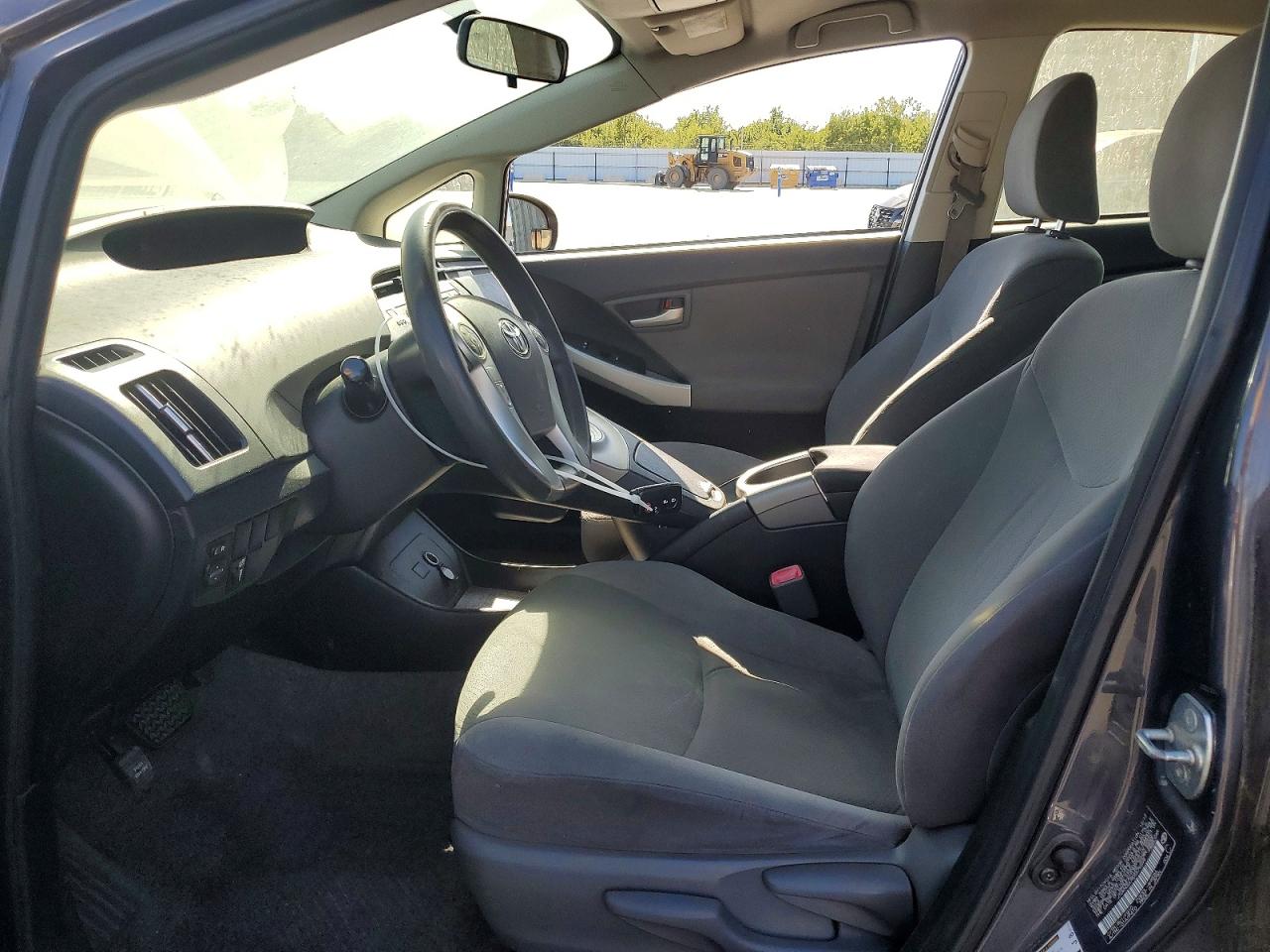 2013 Toyota Prius Two Gray vin: JTDKN3DU9D5575599