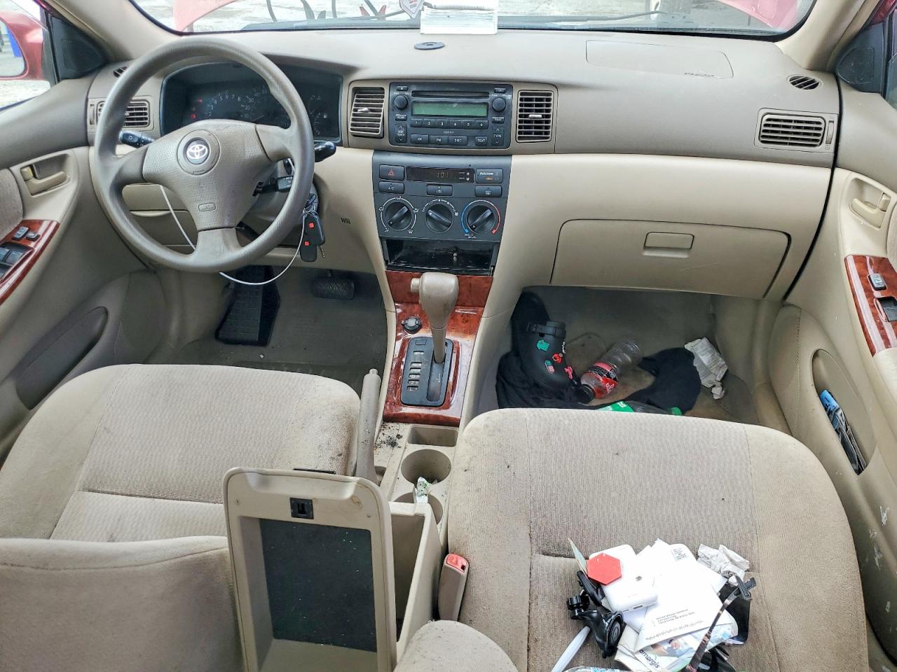 2007 Toyota Corolla Le Red vin: 1NXBR32E47Z772640