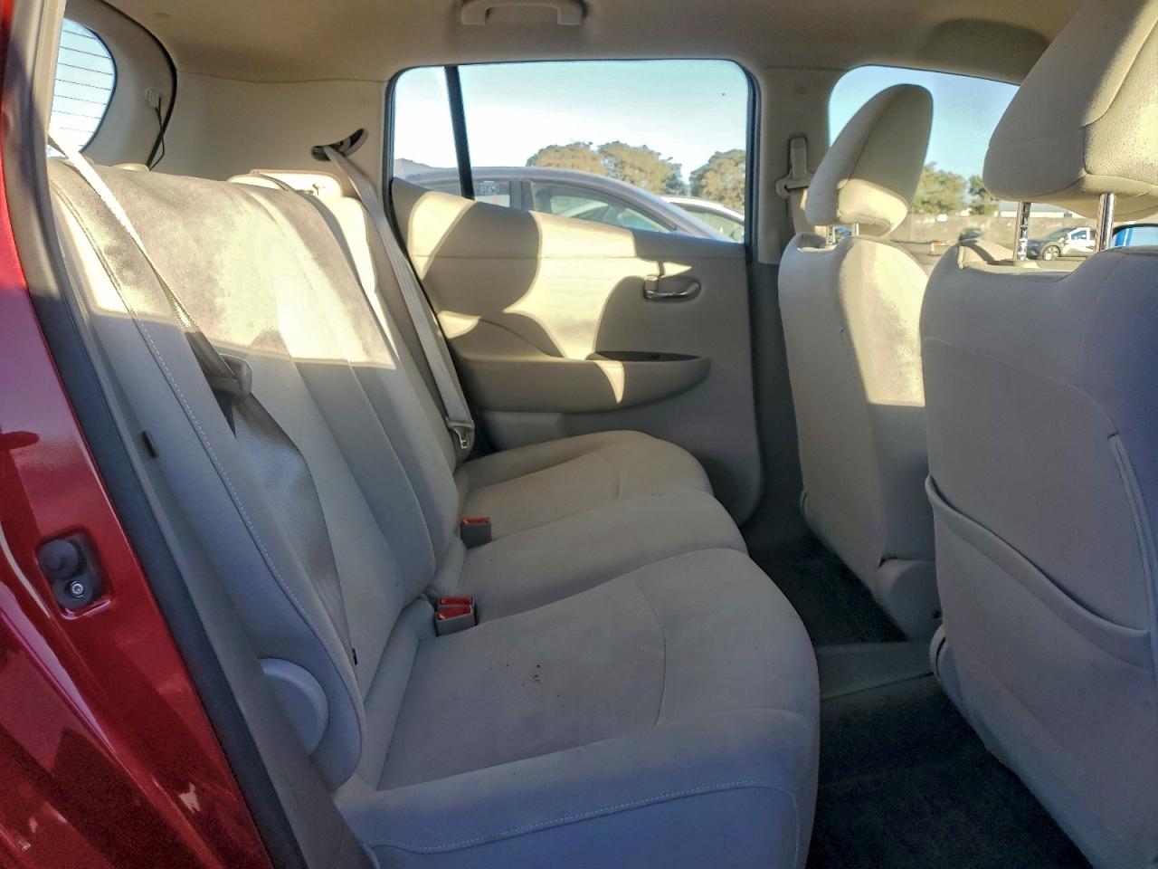 2011 Nissan Leaf Sv Красный vin: JN1AZ0CP7BT003422
