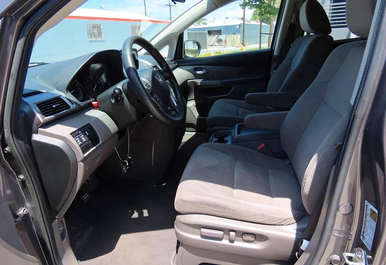 2015 Honda Odyssey Ex Gray vin: 5FNRL5H48FB051694