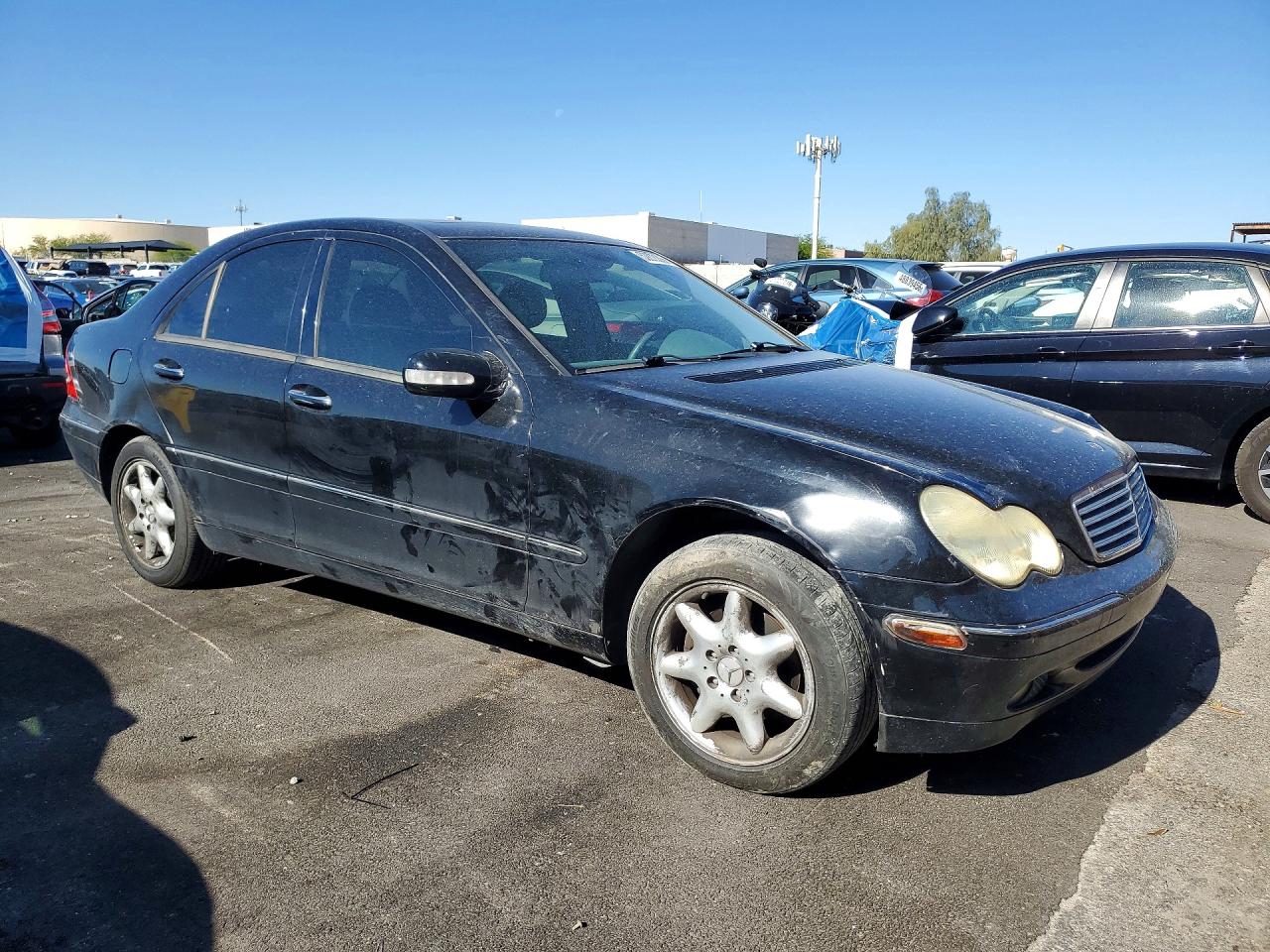 2002 Mercedes-benz C 240 Black vin: WDBRF61J42F135982