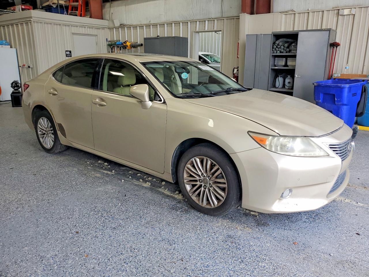 2013 Lexus Es 350 Gold vin: JTHBK1GG3D2075215