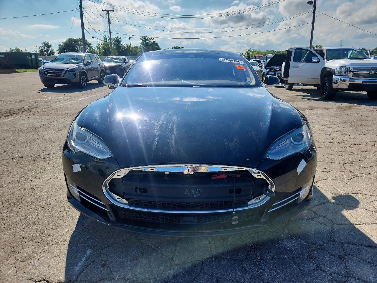 2014 Tesla Model S Black vin: 5YJSA1S19EFP56842