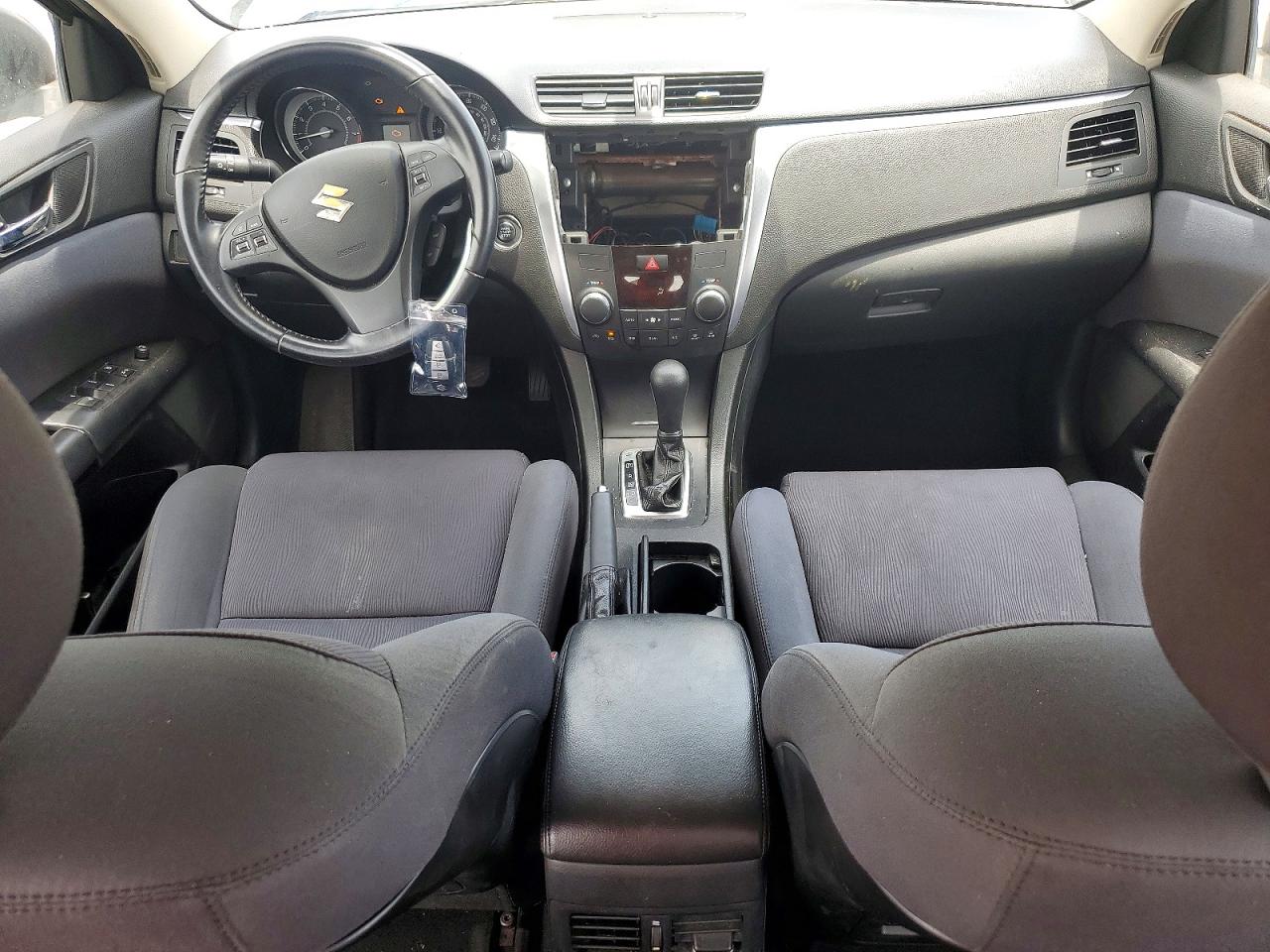 2013 Suzuki Kizashi Se Silver vin: JS2RE9A38D6100314