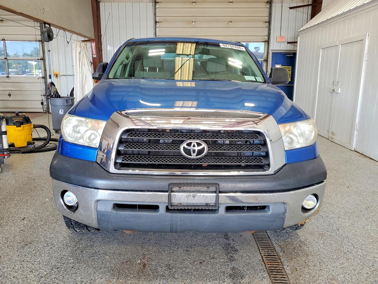 2008 Toyota Tundra Grade Blue vin: 5TBDV54188S495729