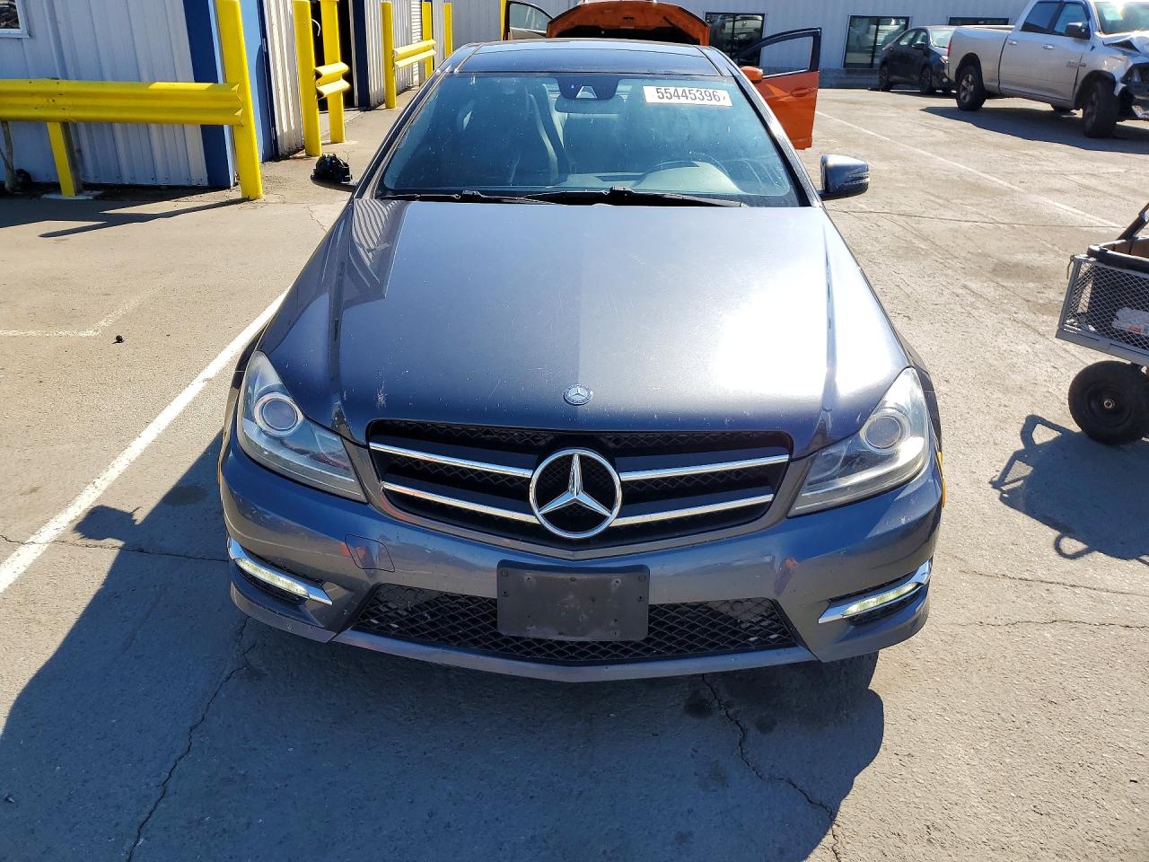 2015 Mercedes-benz C 250 Charcoal vin: WDDGJ4HB0FG383999