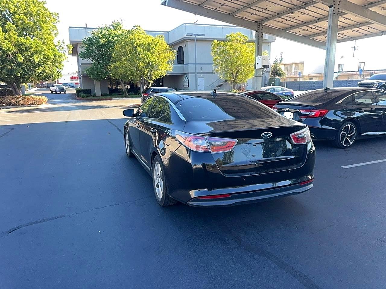 2015 Kia Optima Hybrid Black vin: KNAGN4AD5F5085144