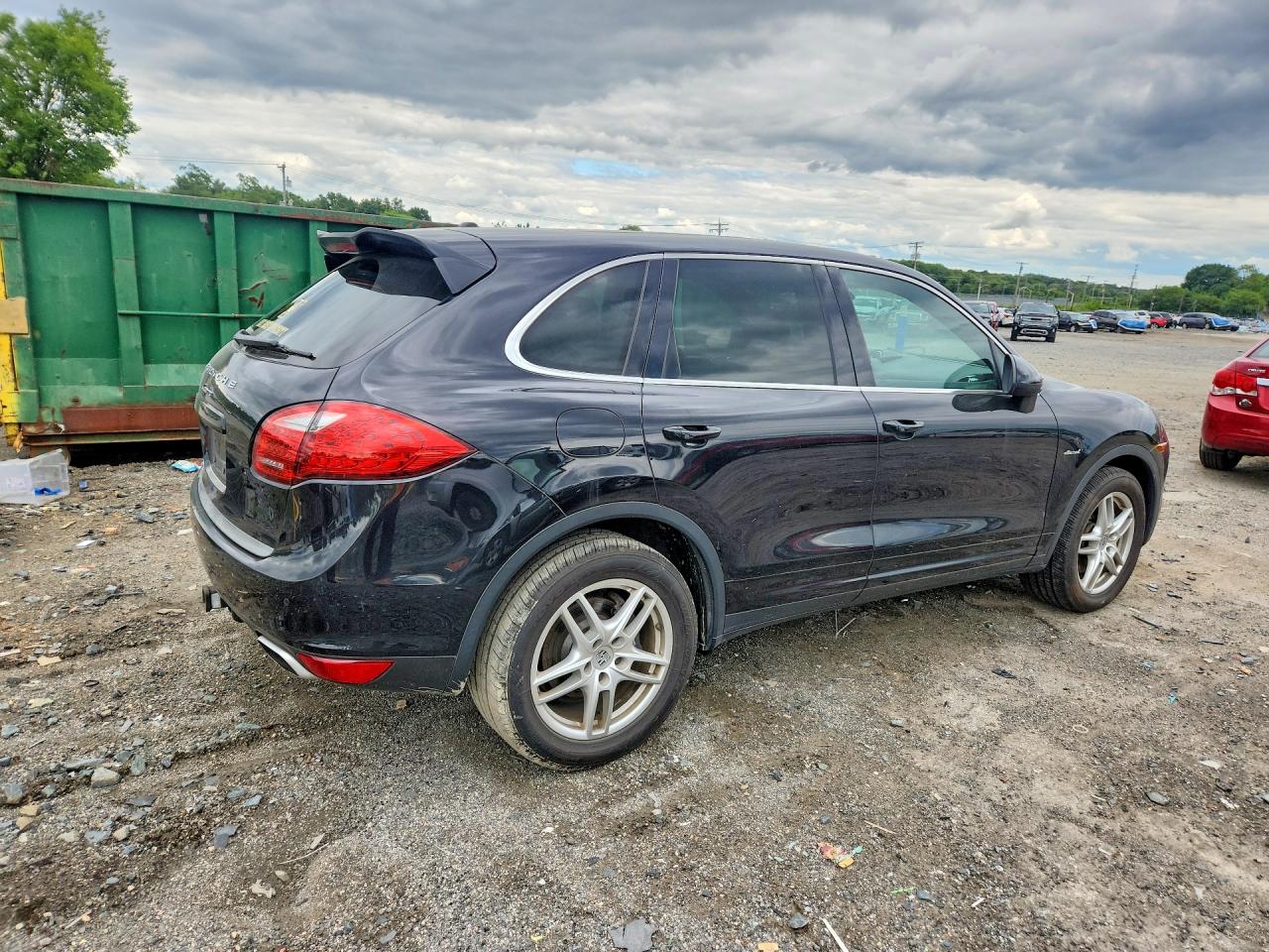 2013 Porsche Cayenne Black vin: WP1AF2A26DLA37443